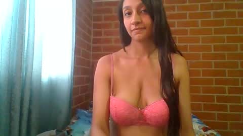 Snapshot of lovelysexxx_ chatting on 2, 3, 2025 Tiffany online show from 2, 3, 2025