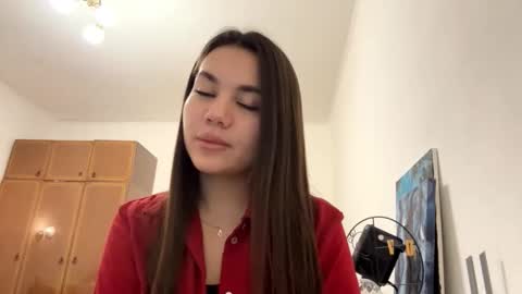 Snapshot of lovelyy_lovely chatting on 9, 11, 2025 Kalie online show from 9, 11, 2025