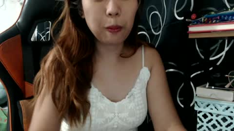 Snapshot of loveme114 chatting on 27, 6, 2026 loveme114 online show from 27, 6, 2026