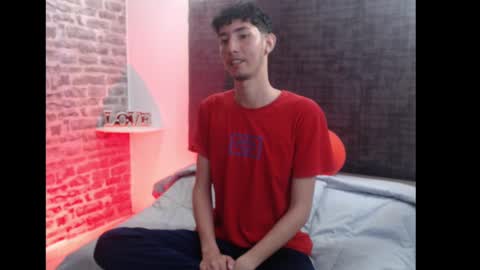 Snapshot of loverisu chatting on 22, 2, 2025 loverisu online show from 22, 2, 2025