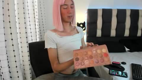 Snapshot of loverisu chatting on 5, 10, 2025 loverisu online show from 5, 10, 2025