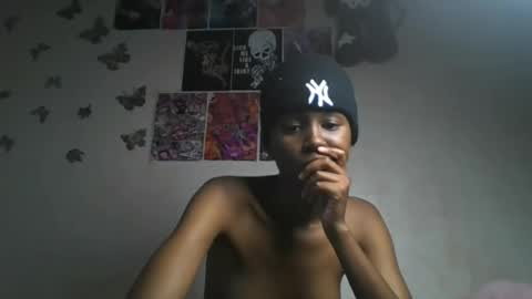 Snapshot of lovers_oncam chatting on 29, 5, 2026 RedJoy online show from 29, 5, 2026