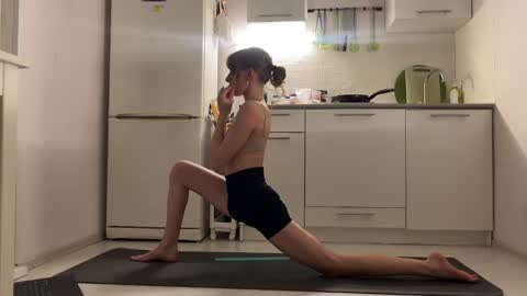 Snapshot of lovesstation chatting on 18, 1, 2025 lovesstation online show from 18, 1, 2025