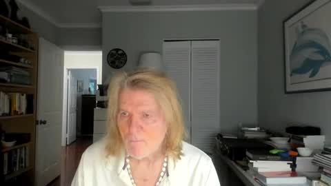 Snapshot of lovestylistwomen chatting on 1, 10, 2025 Michael online show from 1, 10, 2025