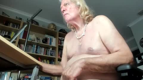 Snapshot of lovestylistwomen chatting on 18, 1, 2026 Michael online show from 18, 1, 2026