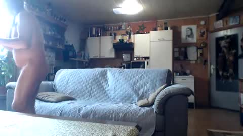 Snapshot of lovetobenaked10 chatting on 10, 3, 2025 aaron online show from 10, 3, 2025