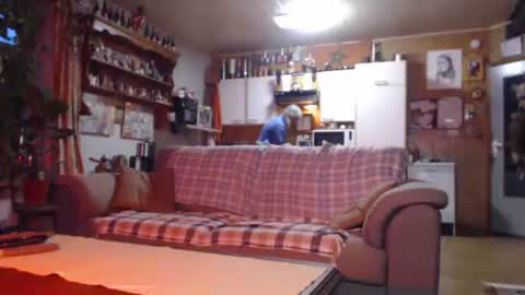 Snapshot of lovetobenaked10 chatting on 24, 10, 2025 aaron online show from 24, 10, 2025