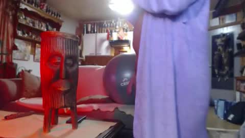 Snapshot of lovetobenaked10 chatting on 16, 3, 2026 aaron online show from 16, 3, 2026