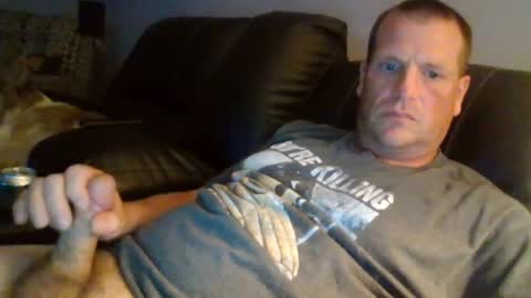 Snapshot of lovetocum37 chatting on 2, 6, 2026 lovetocum37 online show from 2, 6, 2026