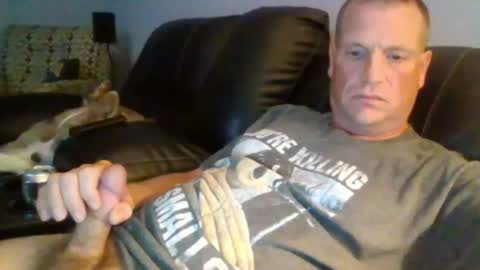 lovetocum37 online show from 1, 7, 2026