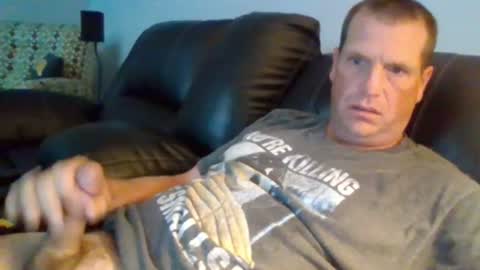 lovetocum37 online show from 18, 7, 2026