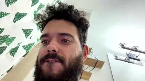 lovetopleaseyou4423 online show from 22, 4, 2026