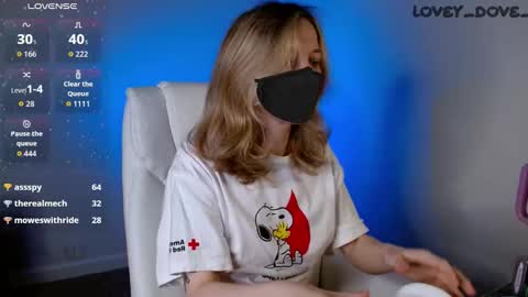 Snapshot of lovey_dove_ chatting on 16, 3, 2026 Lovey online show from 16, 3, 2026