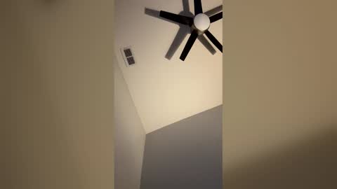 Snapshot of loveyofeets chatting on 23, 3, 2026 loveyofeets online show from 23, 3, 2026