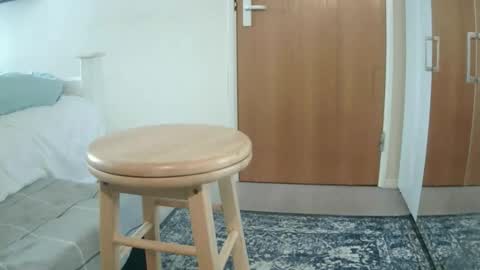 loveywanking online show from 18, 2, 2026