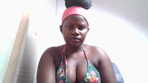 lovie_paula online show from 21, 10, 2025