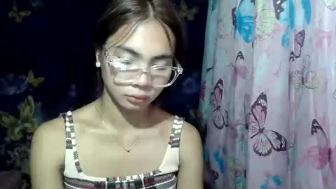 Snapshot of loving_rhean chatting on 19, 6, 2026 loving_rhean online show from 19, 6, 2026
