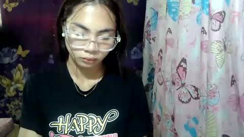 Snapshot of loving_rhean chatting on 22, 6, 2026 loving_rhean online show from 22, 6, 2026