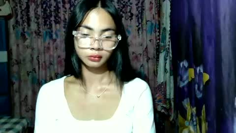 Snapshot of loving_rhean chatting on 16, 7, 2026 loving_rhean online show from 16, 7, 2026