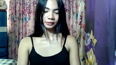 Snapshot of loving_rhean chatting on 19, 7, 2026 loving_rhean online show from 19, 7, 2026