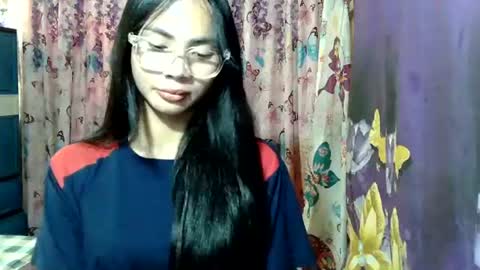 Snapshot of loving_rhean chatting on 24, 7, 2026 loving_rhean online show from 24, 7, 2026
