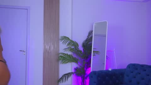 Nora online show from 5, 1, 2025