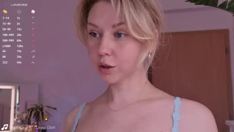 Snapshot of lowfreqsiren chatting on 25, 5, 2026 . online show from 25, 5, 2026
