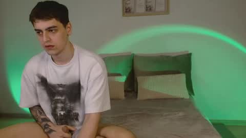 loyliksi online show from 27, 4, 2026