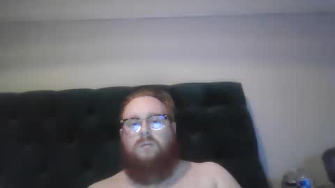 lpoolnurse01 online show from 21, 2, 2025