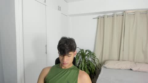 lucacosta19 online show from 3, 5, 2026