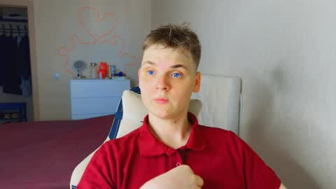 Lucas Gill online show from 4, 5, 2026