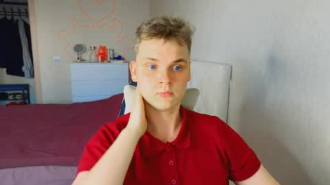 Lucas Gill online show from 5, 5, 2026