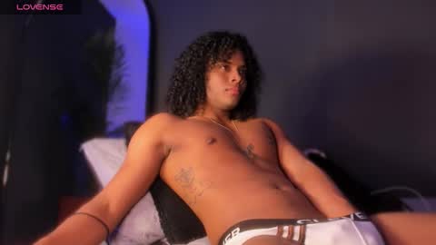   online show from 15, 11, 2025