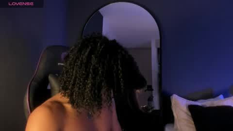   online show from 13, 4, 2026