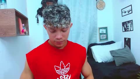 Lucas Luxx online show from 5, 11, 2025