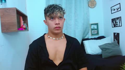 Lucas Luxx online show from 9, 11, 2025