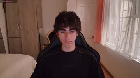 lucas_xo online show from 19, 9, 2025