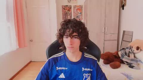 lucas_xo online show from 19, 3, 2026