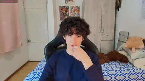 lucas_xo online show from 7, 4, 2026