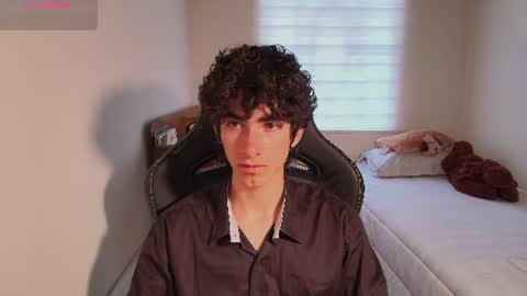 Snapshot of lucas_xo chatting on 10, 6, 2026 lucas_xo online show from 10, 6, 2026