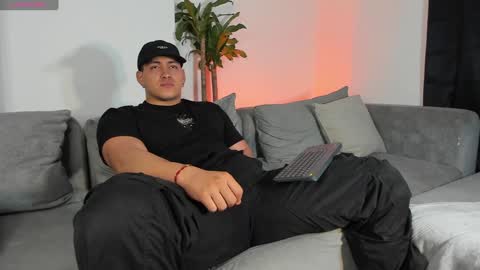 LUCA SANTOS online show from 10, 12, 2024