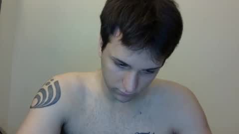 lucasbacon13 online show from 19, 2, 2025
