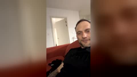 lucasdiamonduk online show from 1, 3, 2026