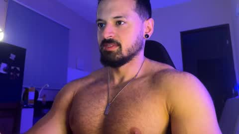 Snapshot of lucasfit24 chatting on 24, 11, 2025 lucasfit24 online show from 24, 11, 2025