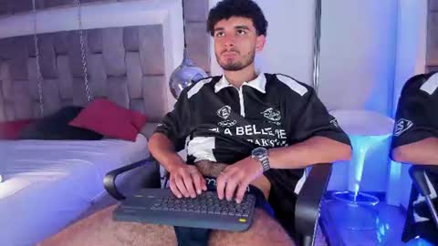 lucasthomson_ online show from 21, 7, 2026