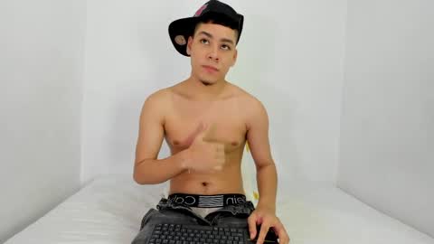 LUCAS TORREZ online show from 4, 4, 2026