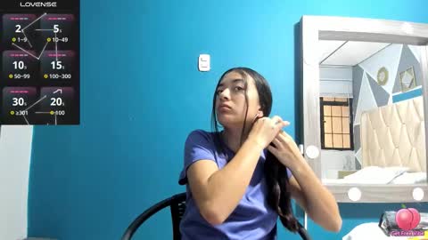 MIA HOT online show from 10, 10, 2025