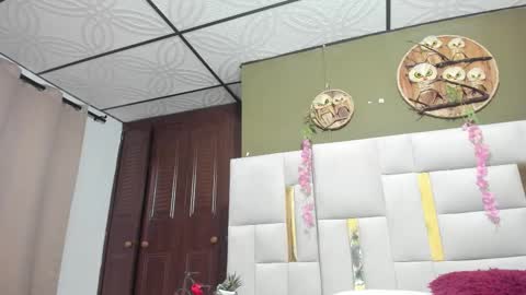 MIA HOT online show from 5, 3, 2026