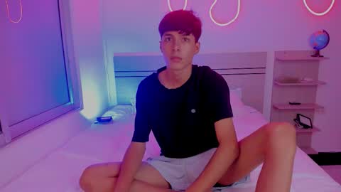 Snapshot of luccas_ferreira chatting on 3, 12, 2025 Luccas Ferreira online show from 3, 12, 2025