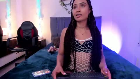 Lucero  online show from 19, 4, 2026